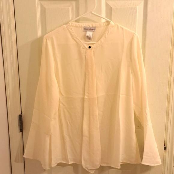 Long Sleeve top - Picture 2 of 7